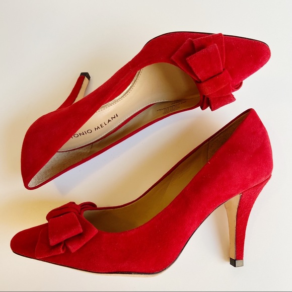 ANTONIO MELANI Shoes - Antonio Melani Caressy Red Suede Bow Pumps sz 5.5